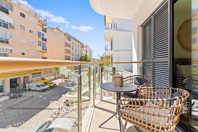 2 bedroom Apartment for sale in Centro, Estepona with pool garage - € 599,900 (Ref: 9480010)