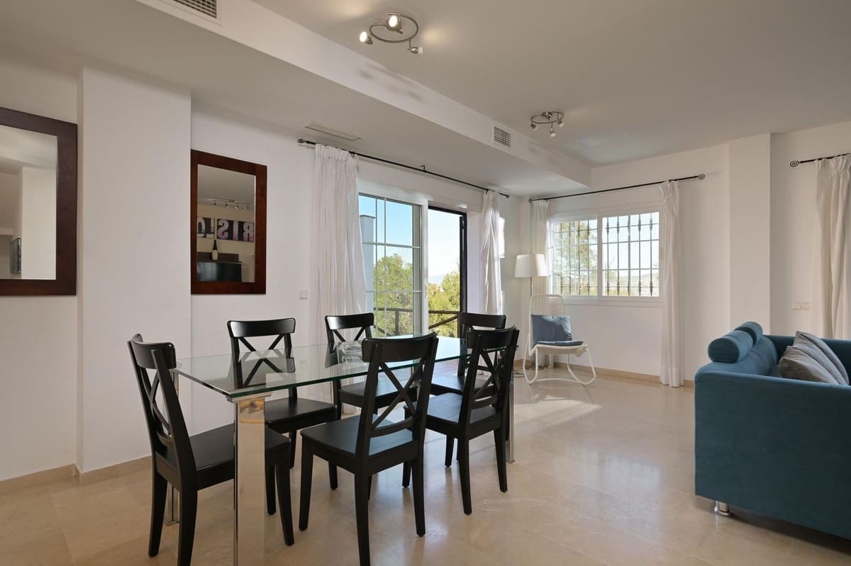 4 bedroom Townhouse for sale in Alhaurin de la Torre with pool garage - € 599,990 (Ref: 9480012)