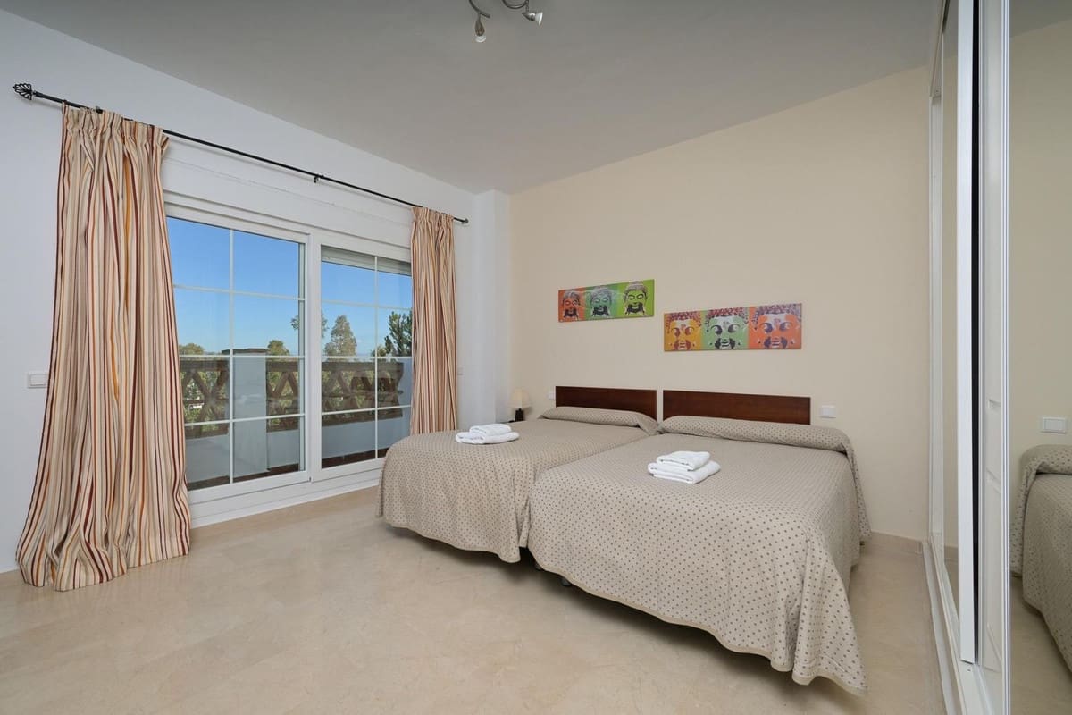 4 bedroom Townhouse for sale in Alhaurin de la Torre with pool garage - € 599,990 (Ref: 9480012)