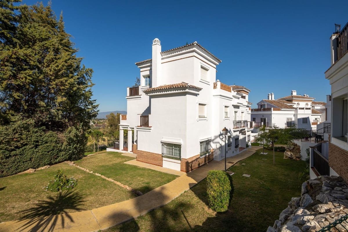 4 bedroom Townhouse for sale in Alhaurin de la Torre with pool garage - € 599,990 (Ref: 9480012)