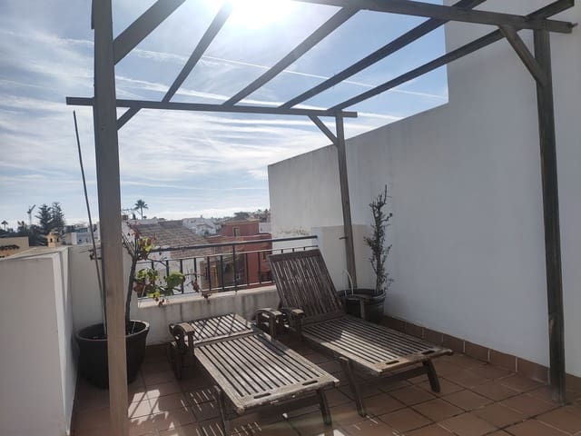 4 sovrum Semi-fristående Villa till salu i Cancelada, Estepona - 600 000 € (Ref: 9480016)