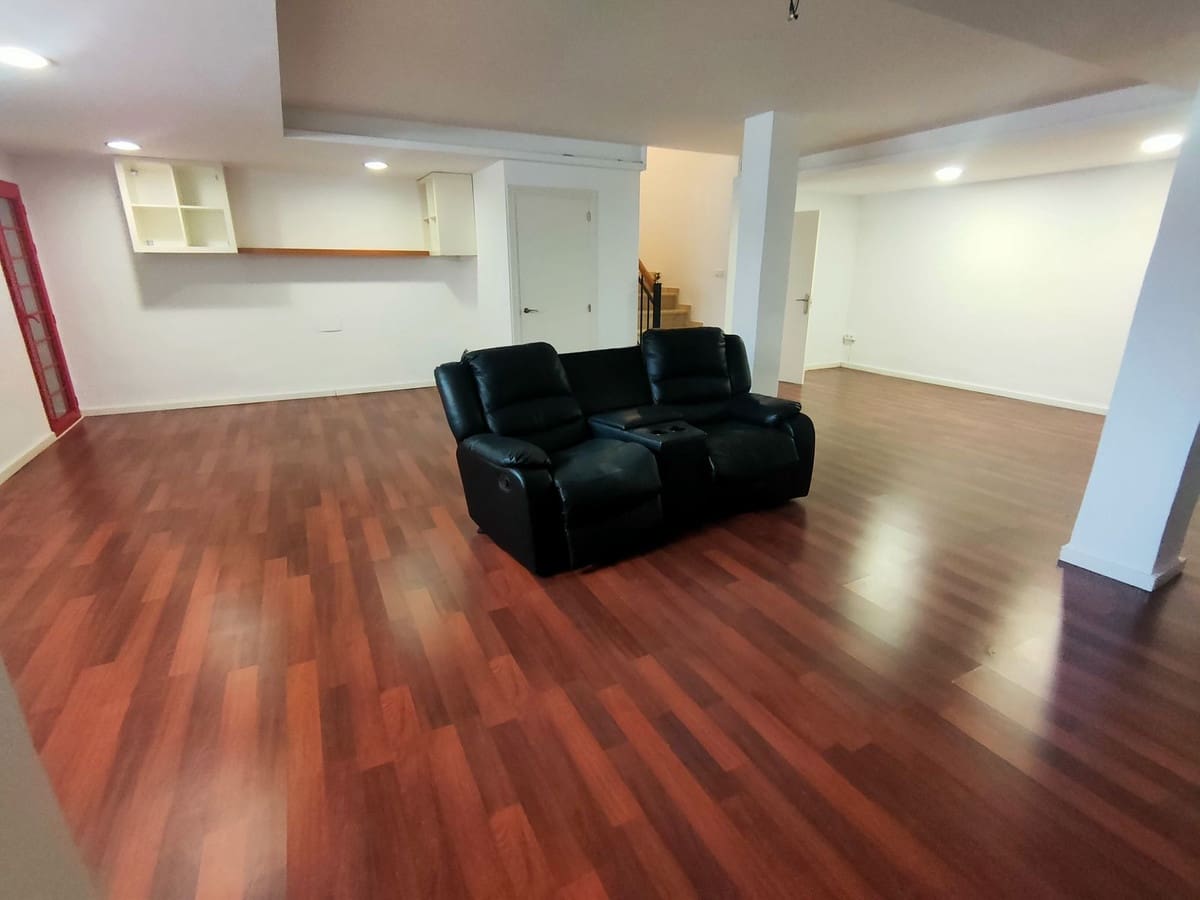 4 sovrum Semi-fristående Villa till salu i Cancelada - 600 000 € (Ref: 9480016)