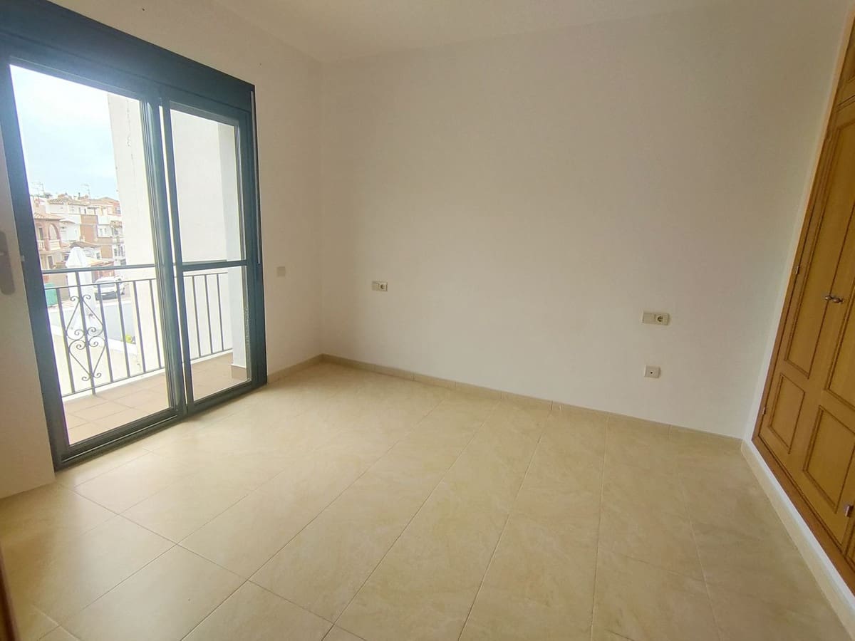 4 sovrum Semi-fristående Villa till salu i Cancelada - 600 000 € (Ref: 9480016)