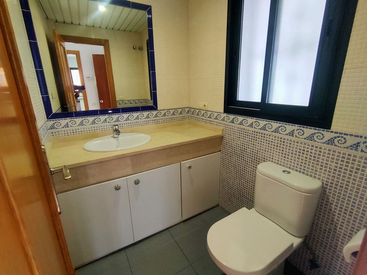 4 sovrum Semi-fristående Villa till salu i Cancelada - 600 000 € (Ref: 9480016)