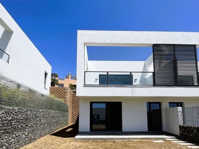 3 bedroom Semi-detached Villa for sale in Riviera del Sol, Mijas with pool - € 605,000 (Ref: 9480019)