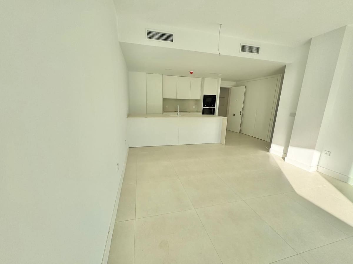 2 slaapkamer Appartement te koop in Fuengirola met zwembad - € 607.000 (Ref: 9480020)