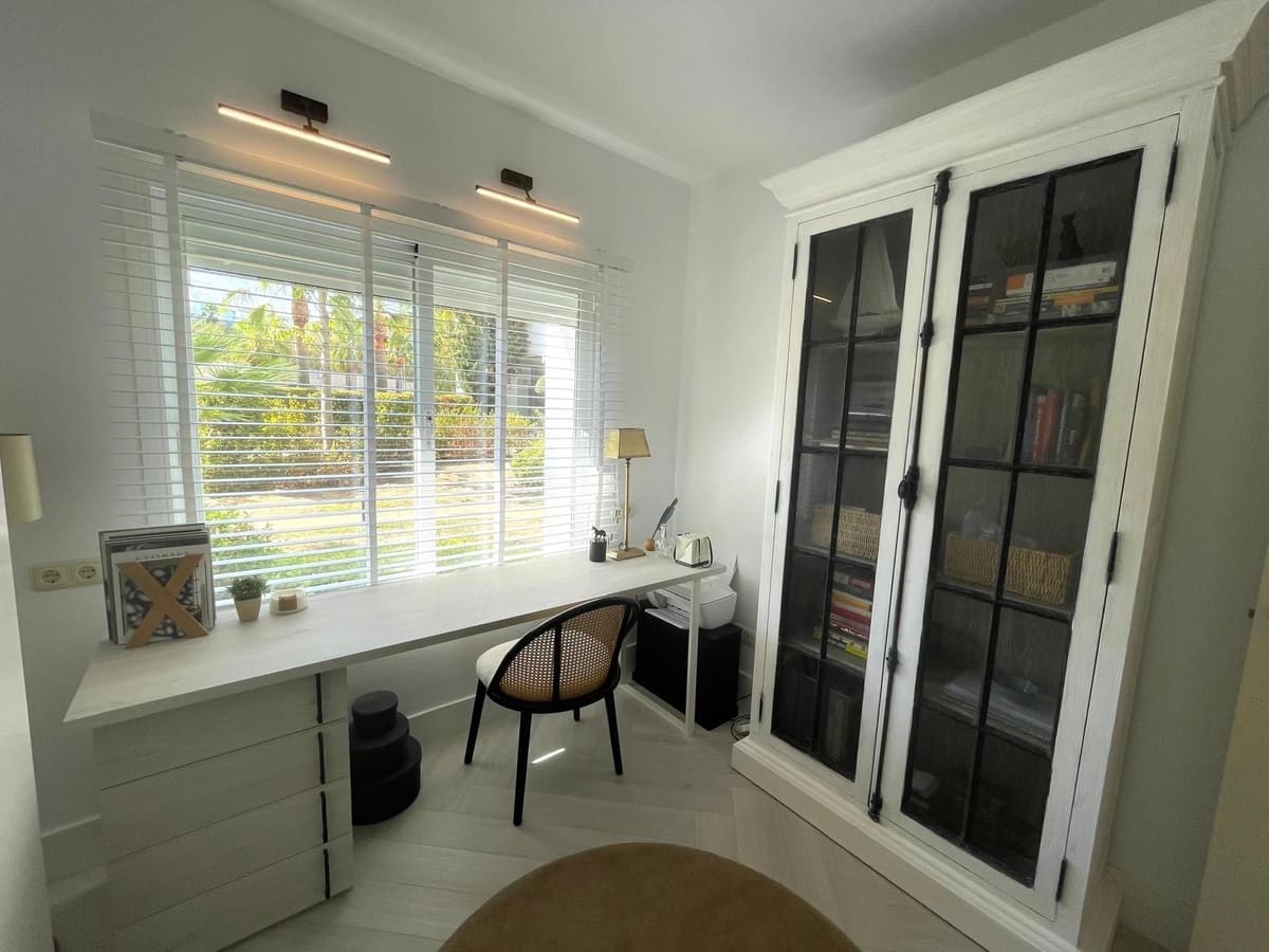 3 bedroom Apartment for sale in Casares with pool - € 610,000 (Ref: 9480021)