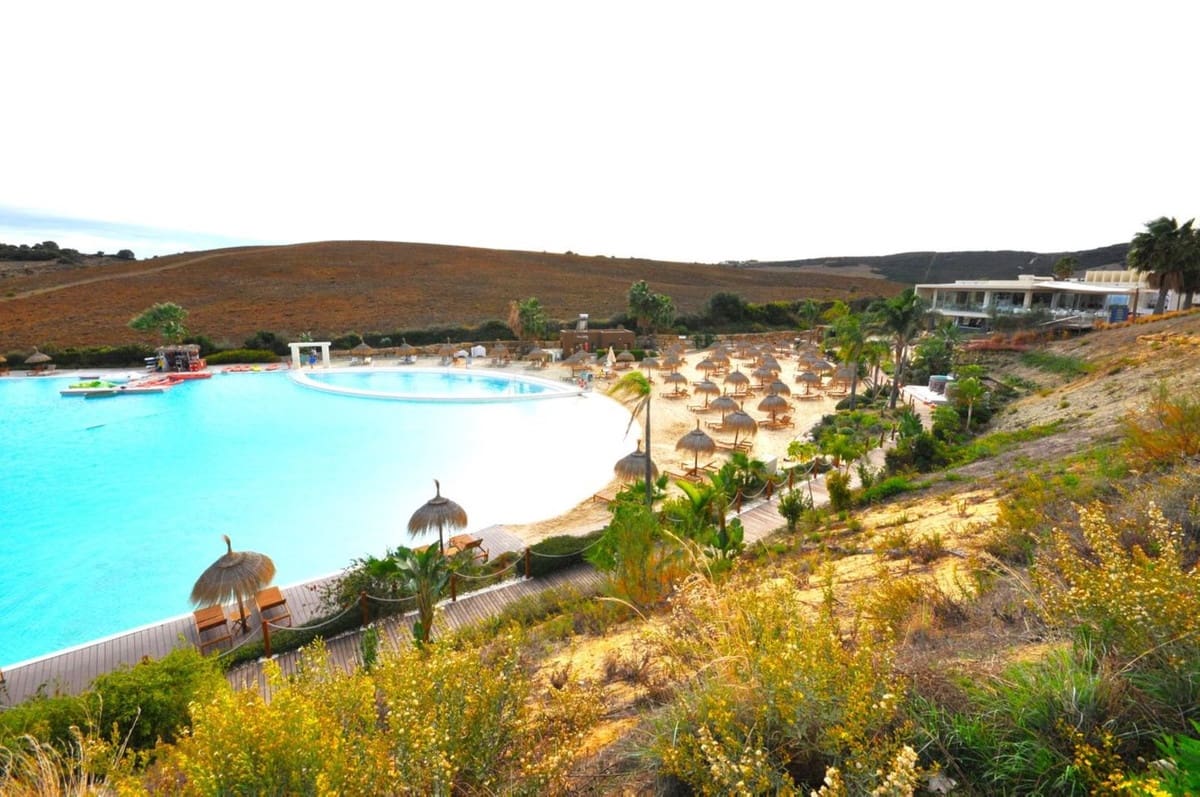 2 bedroom Penthouse for sale in Bahia de Casares with pool - € 610,000 (Ref: 9480024)