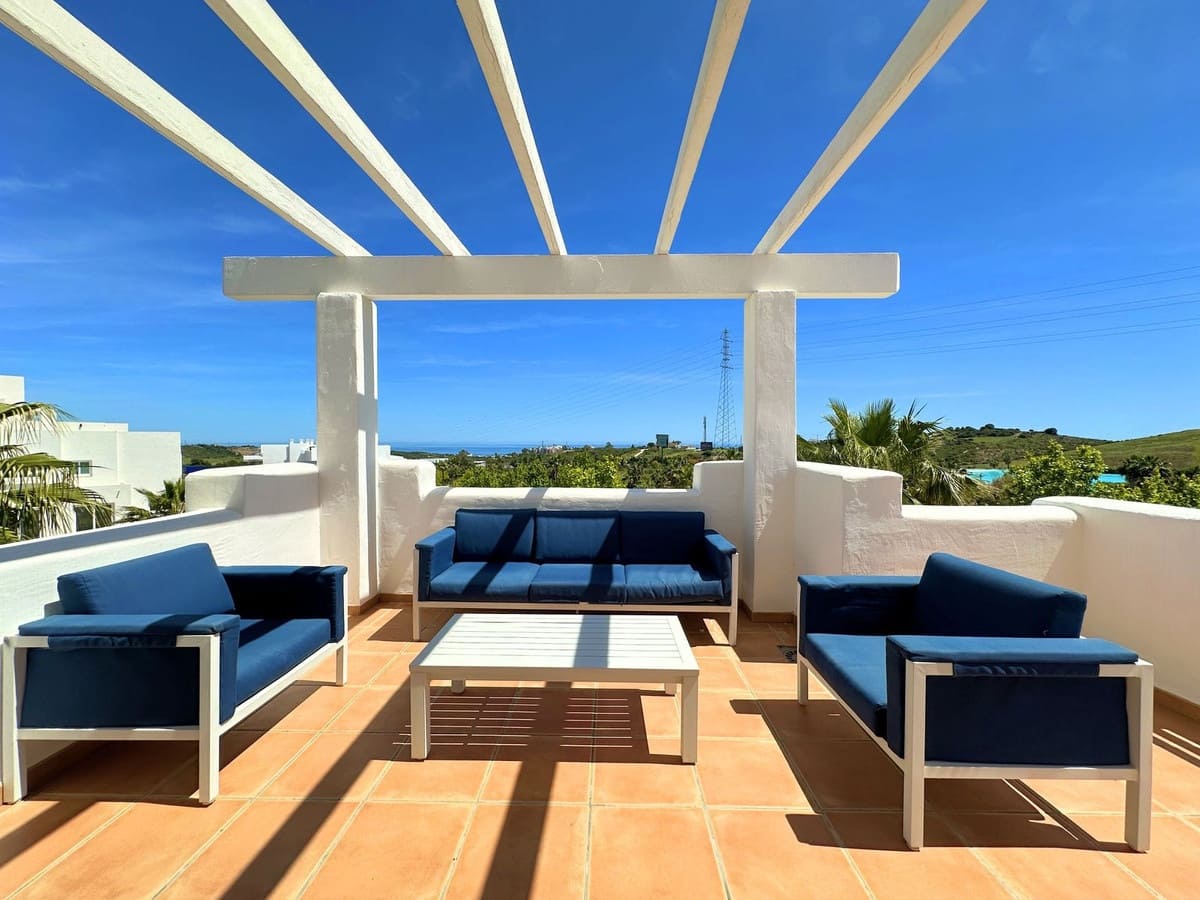 2 bedroom Penthouse for sale in Bahia de Casares with pool - € 610,000 (Ref: 9480024)