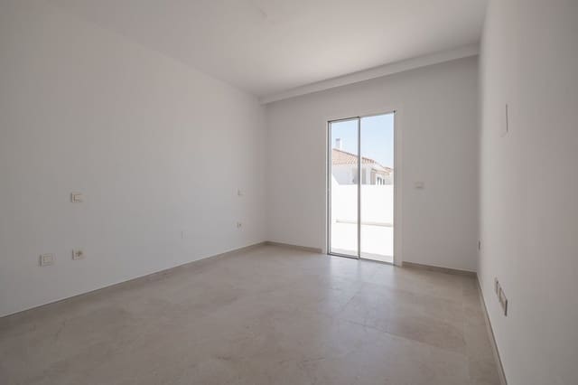 3 bedroom Penthouse for sale in Miraflores, Málaga city with pool - € 619,000 (Ref: 9480026)