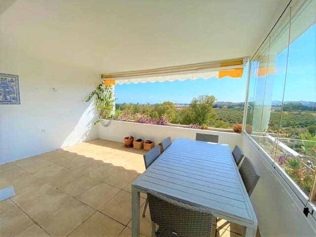 3 makuuhuone Huoneisto myytävänä paikassa Guadalmina Alta, Marbella mukana uima-altaan 
autotalli - 620 000 € (Ref: 9480027)