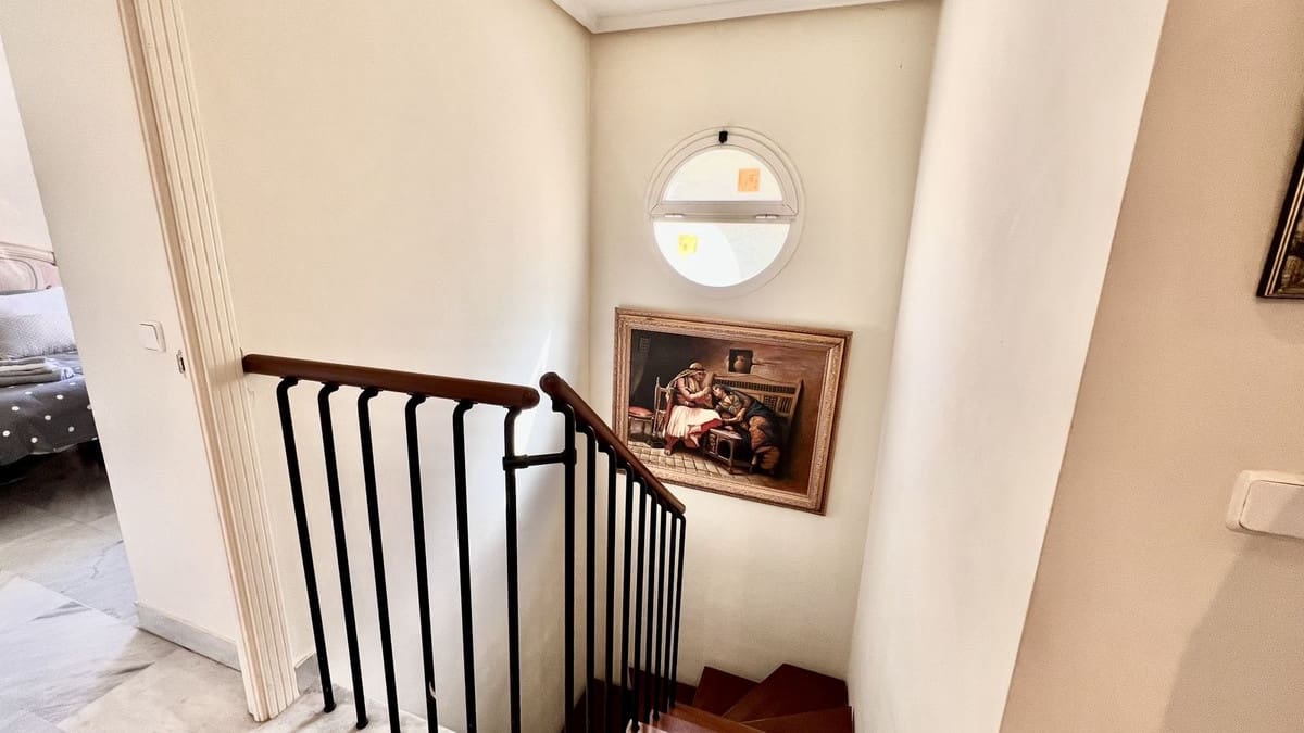 3 soveværelse Lejlighed til salg i Nueva Andalucia med swimmingpool - € 620.000 (Ref: 9480028)