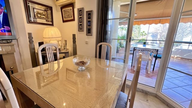 3 soveværelse Lejlighed til salg i La Dama de Noche - La Alzambra, Marbella med swimmingpool - € 620.000 (Ref: 9480028)