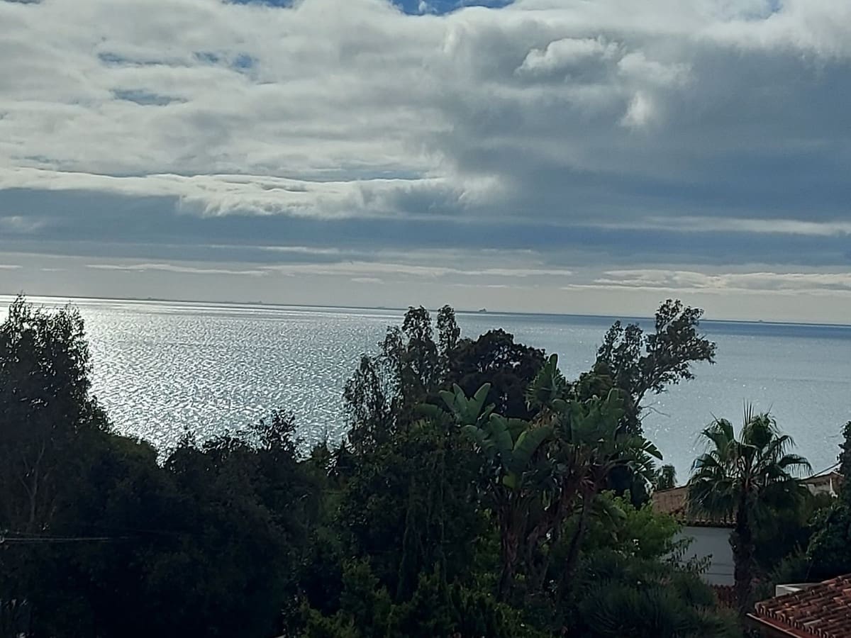 4 bedroom Villa for sale in Manilva with pool - € 620,000 (Ref: 9480030)