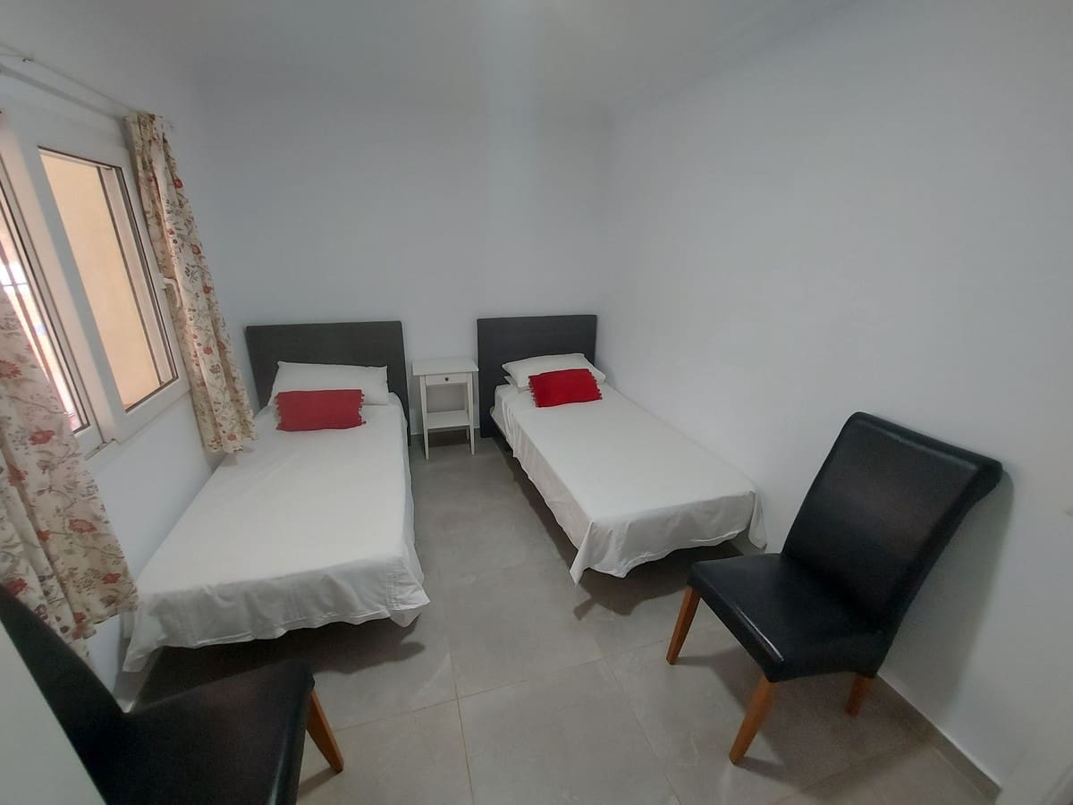 4 sypialnia Willa na sprzedaż w Manilva z basenem - 620 000 € (Ref: 9480030)