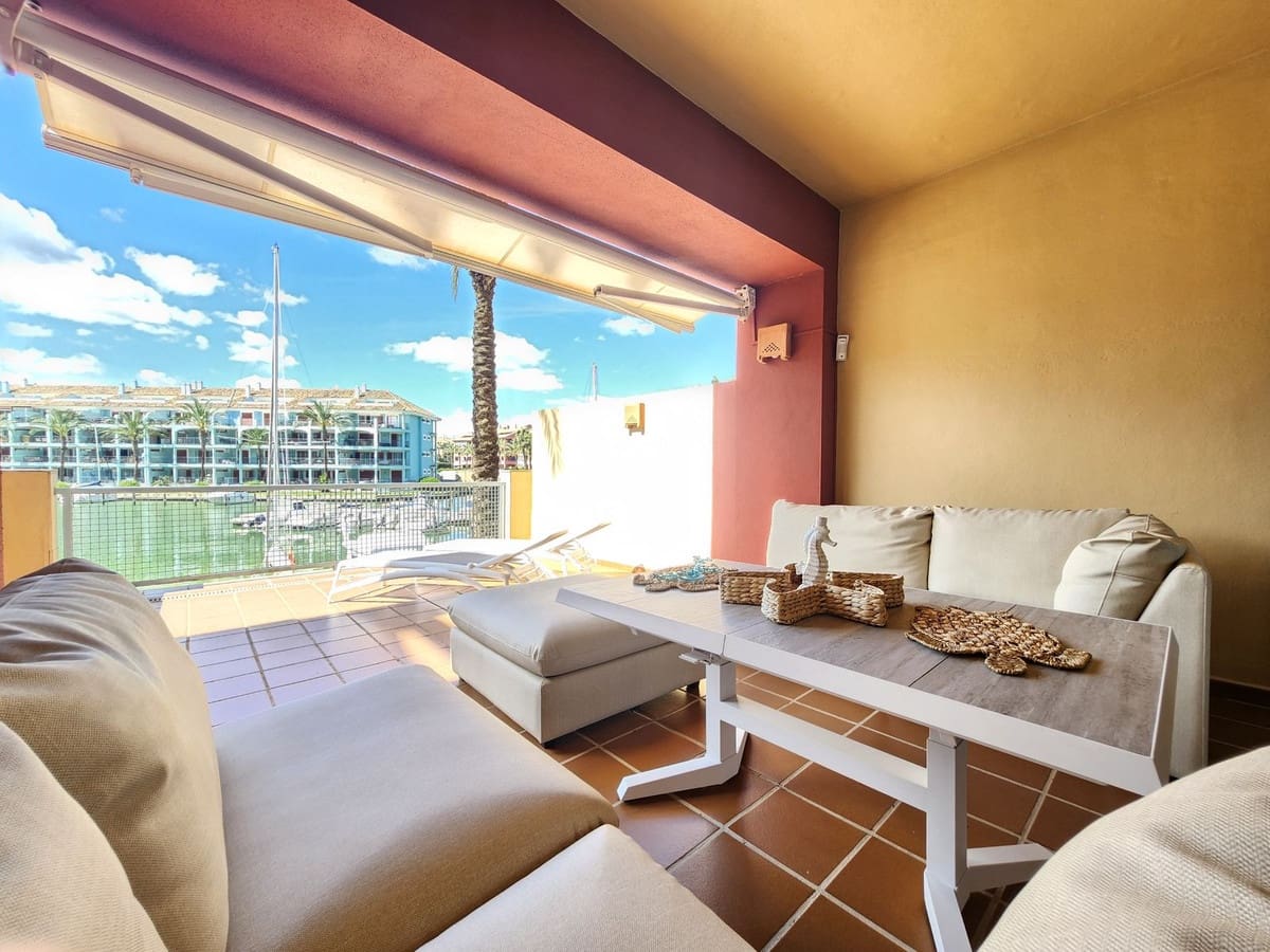 2 soveværelse Lejlighed til salg i Sotogrande med garage - € 625.000 (Ref: 9480034)