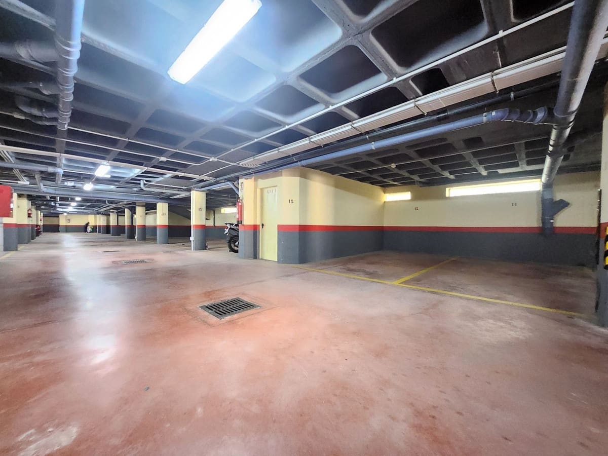 2 soveværelse Lejlighed til salg i Sotogrande med garage - € 625.000 (Ref: 9480034)