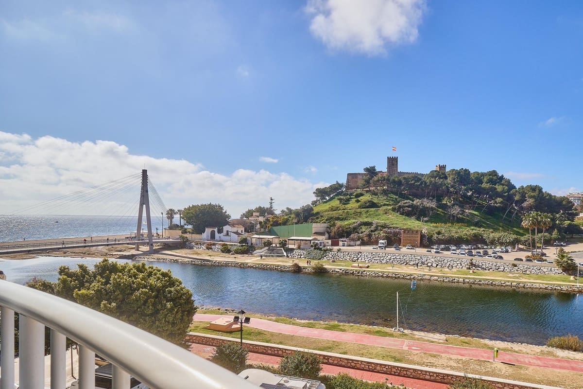 3 soveværelse Lejlighed til salg i Fuengirola med swimmingpool - € 625.000 (Ref: 9480035)