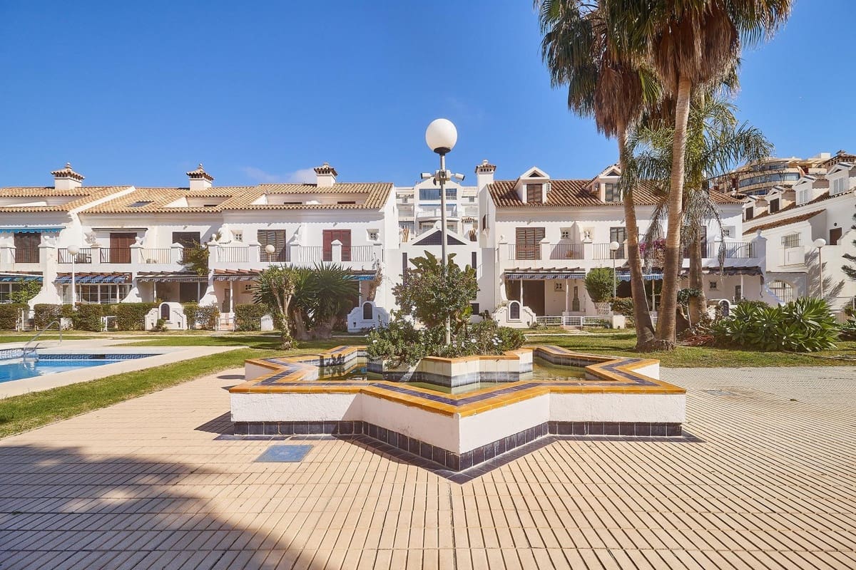 3 soveværelse Lejlighed til salg i Fuengirola med swimmingpool - € 625.000 (Ref: 9480035)