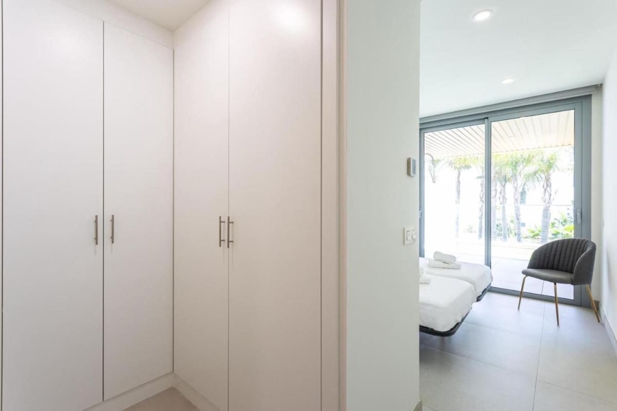 2 bedroom Apartment for sale in La Cala de Mijas with pool - € 630,000 (Ref: 9480041)