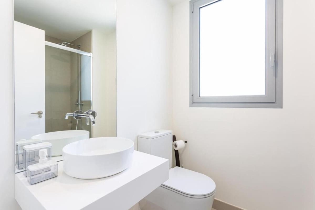 2 bedroom Apartment for sale in La Cala de Mijas with pool - € 630,000 (Ref: 9480041)