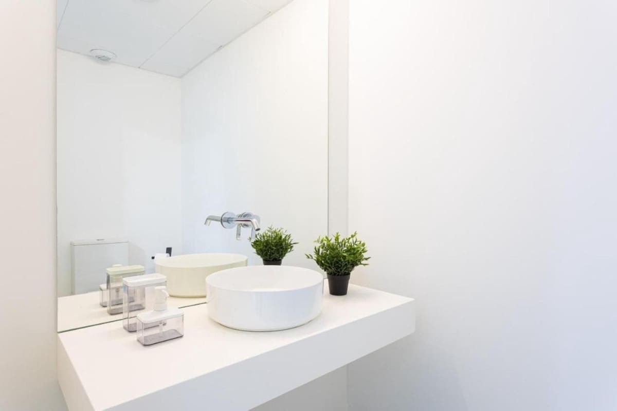 2 bedroom Apartment for sale in La Cala de Mijas with pool - € 630,000 (Ref: 9480041)