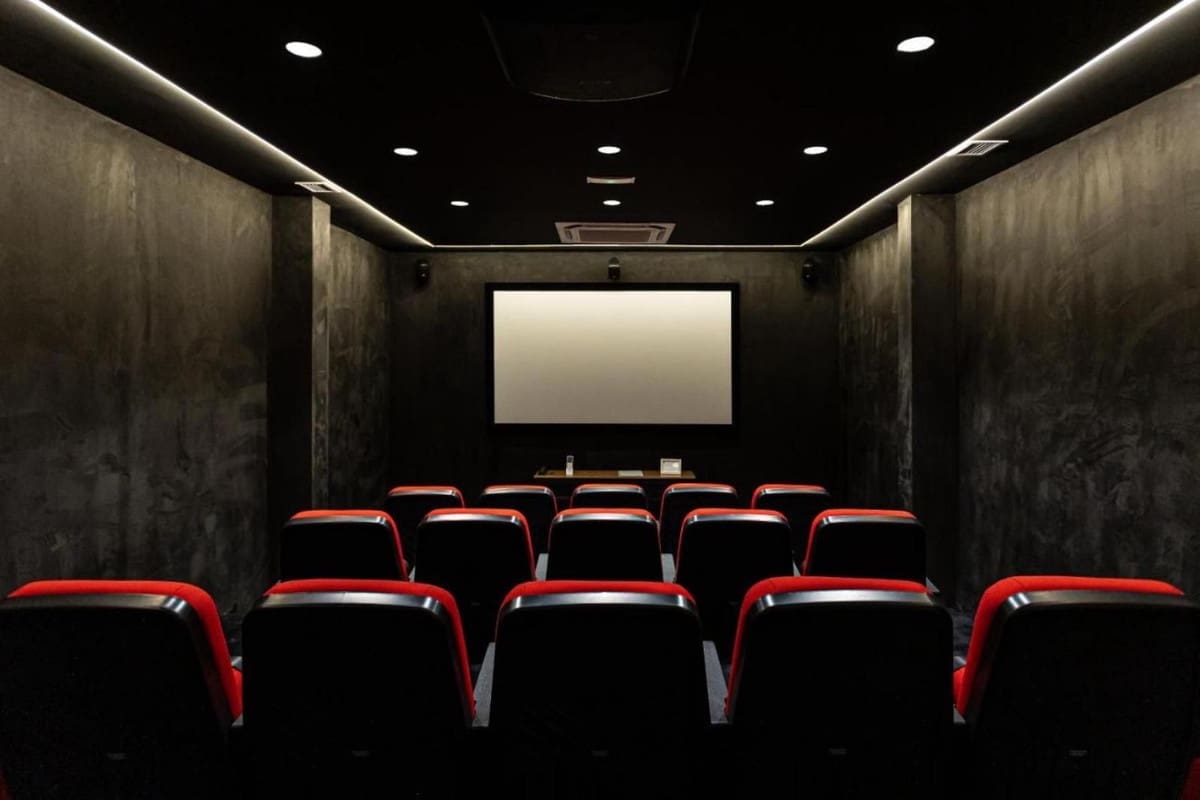 2 bedroom Apartment for sale in La Cala de Mijas with pool - € 630,000 (Ref: 9480041)