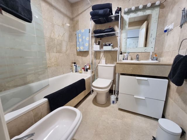 3 bedroom Penthouse for sale in Cancelada, Estepona with pool garage - € 630,000 (Ref: 9480043)