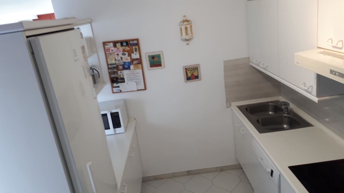 3 bedroom Semi-detached Villa for sale in Sitio de Calahonda with pool - € 630,000 (Ref: 9480045)