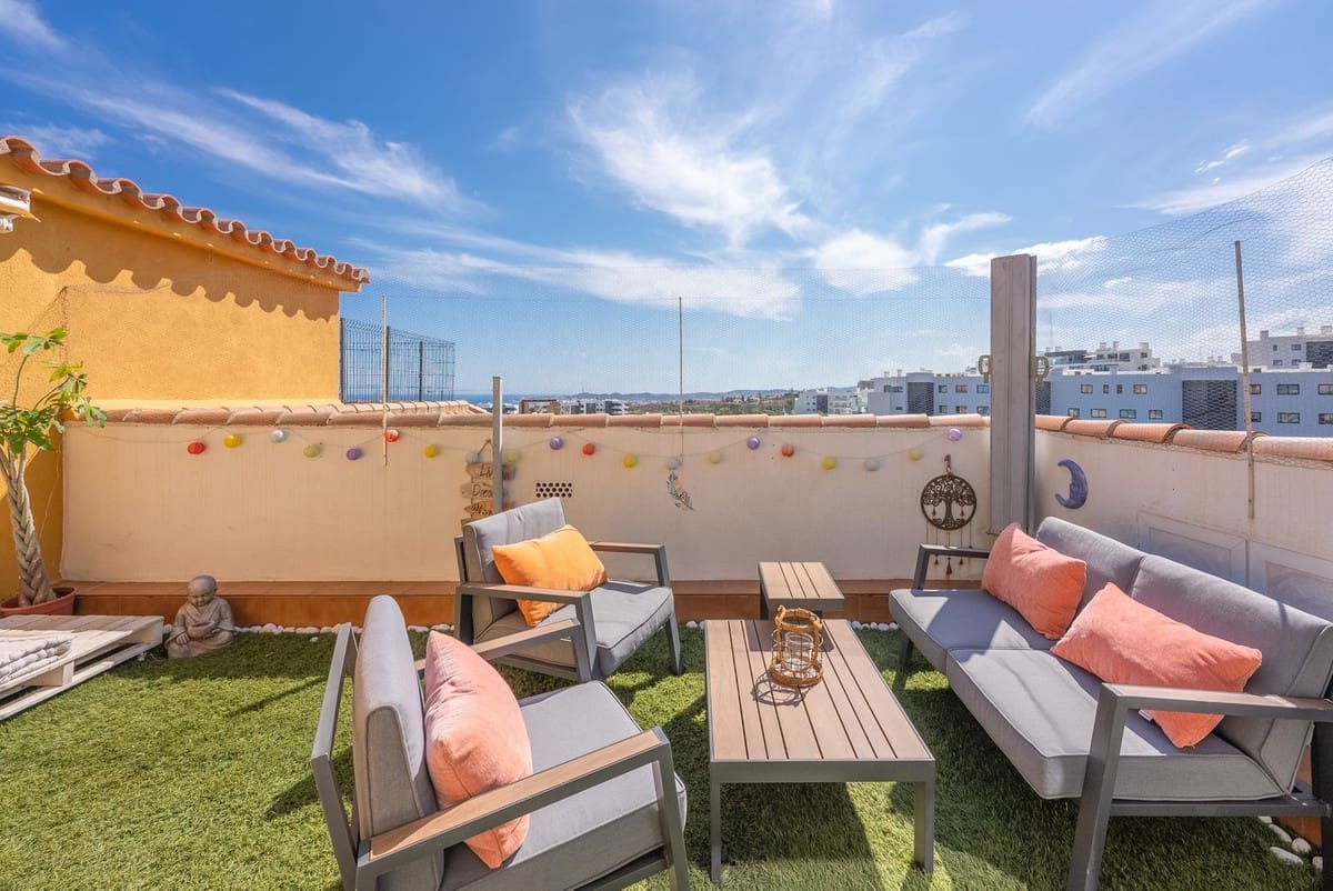 3 makuuhuone Kattohuoneisto myytävänä paikassa Fuengirola mukana uima-altaan - 635 000 € (Ref: 9480050)