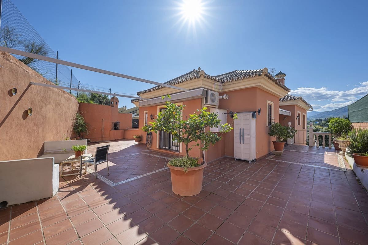 4 sypialnia Willa na sprzedaż w La Quinta - 620 000 € (Ref: 9480053)