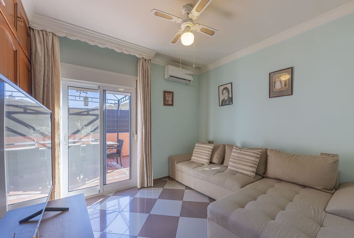 4 sypialnia Willa na sprzedaż w La Quinta - 620 000 € (Ref: 9480053)