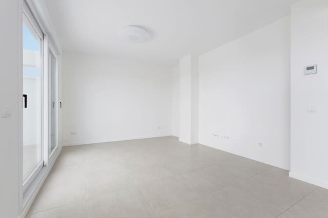 2 quarto Penthouse para venda em Centro, Estepona com piscina garagem - 640 000 € (Ref: 9480059)