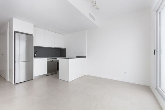 2 quarto Penthouse para venda em Centro, Estepona com piscina garagem - 640 000 € (Ref: 9480059)