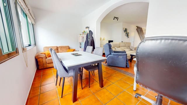 Pareado de 4 habitaciones en Benahavís pueblo, Benahavís en venta con garaje - 640.000 € (Ref: 9480061)