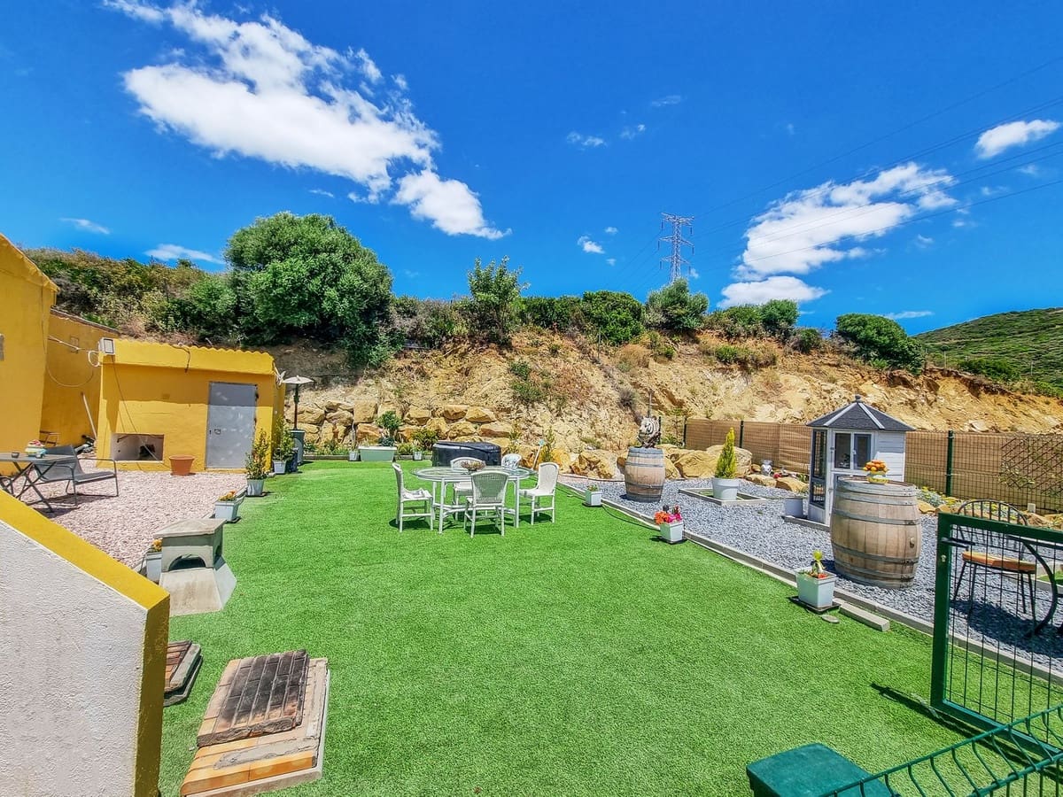 3 Zimmer Finca/Landgut zu verkaufen in Casares mit Pool Garage - 640.000 € (Ref: 9480064)