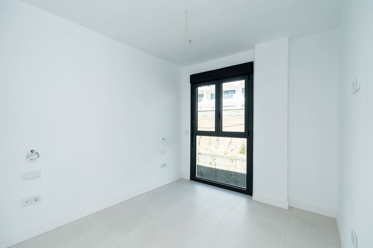 3 soverom Leilighet til salgs i Fuengirola med svømmebasseng - € 645 000 (Ref: 9480071)