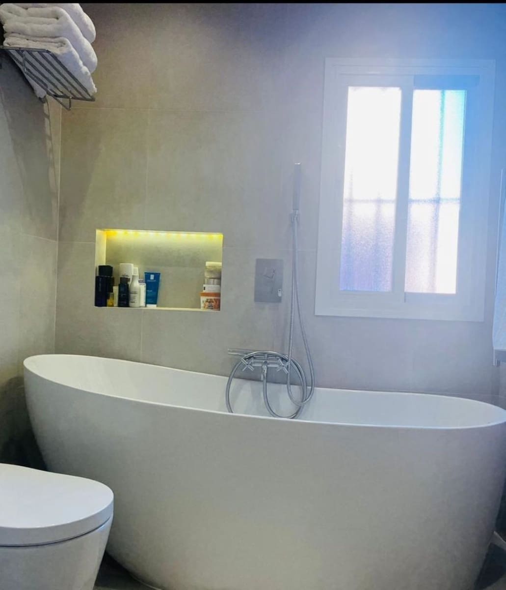 3 sypialnia Apartament na sprzedaż w Estepona z basenem - 645 000 € (Ref: 9480072)