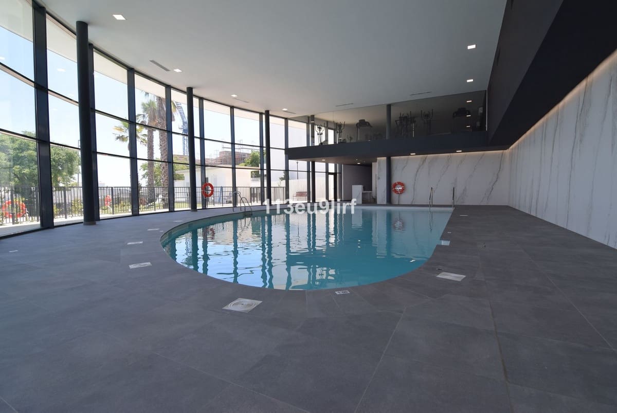 3 bedroom Apartment for sale in Estepona with pool - € 649,000 (Ref: 9480078)