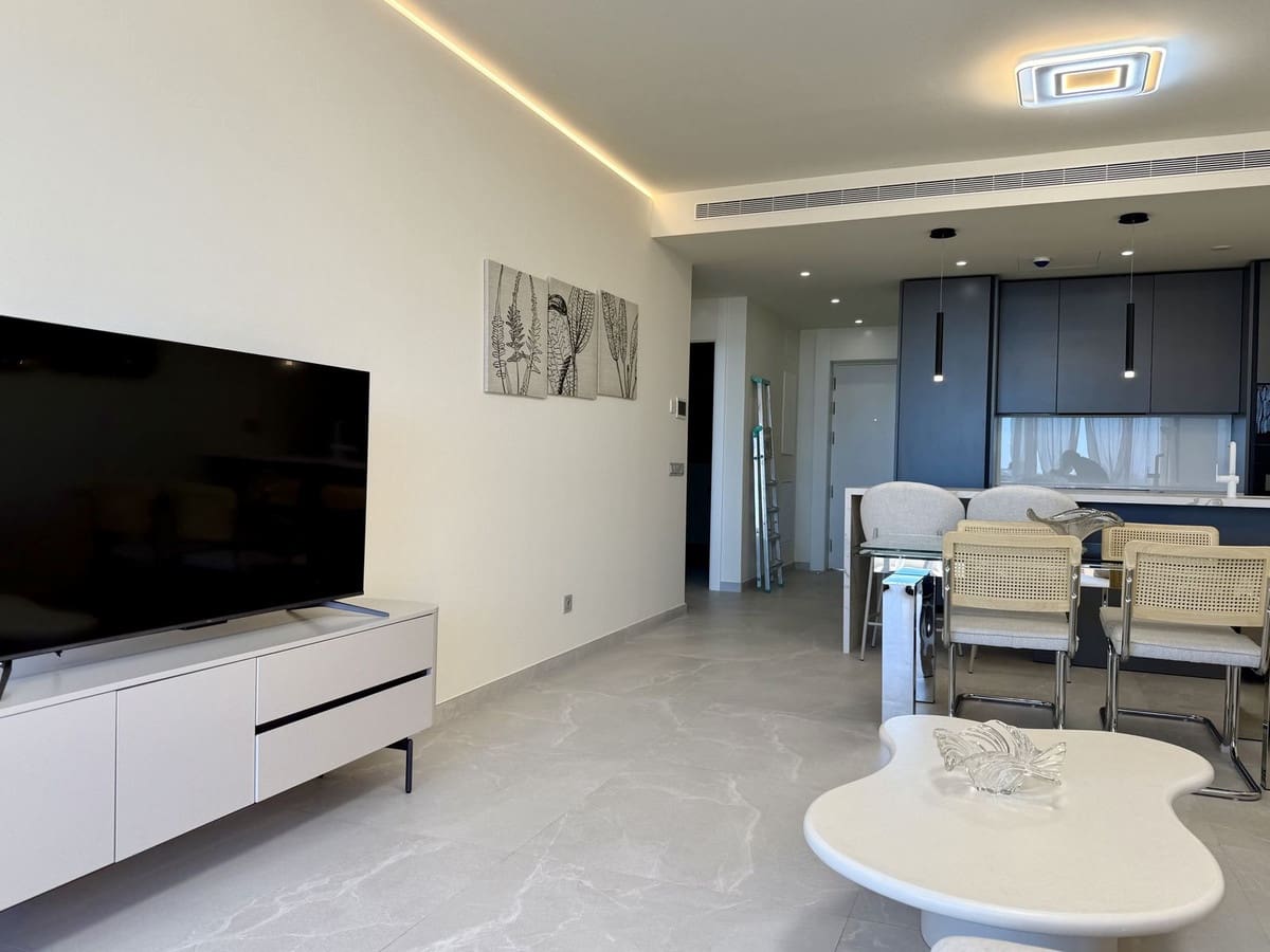 Apartamento de 2 habitaciones en Fuengirola en venta con piscina - 649.000 € (Ref: 9480079)