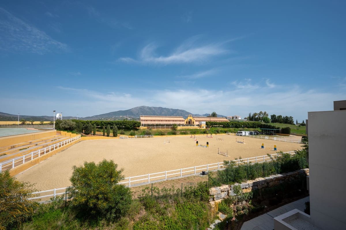 3 soveværelse Penthouse til salg i La Cala Golf med swimmingpool garage - € 649.000 (Ref: 9480084)