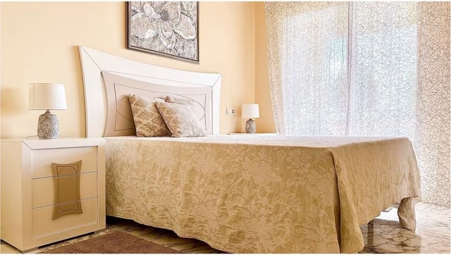 2 soveværelse Lejlighed til salg i El Faro, Mijas med swimmingpool garage - € 650.000 (Ref: 9480089)