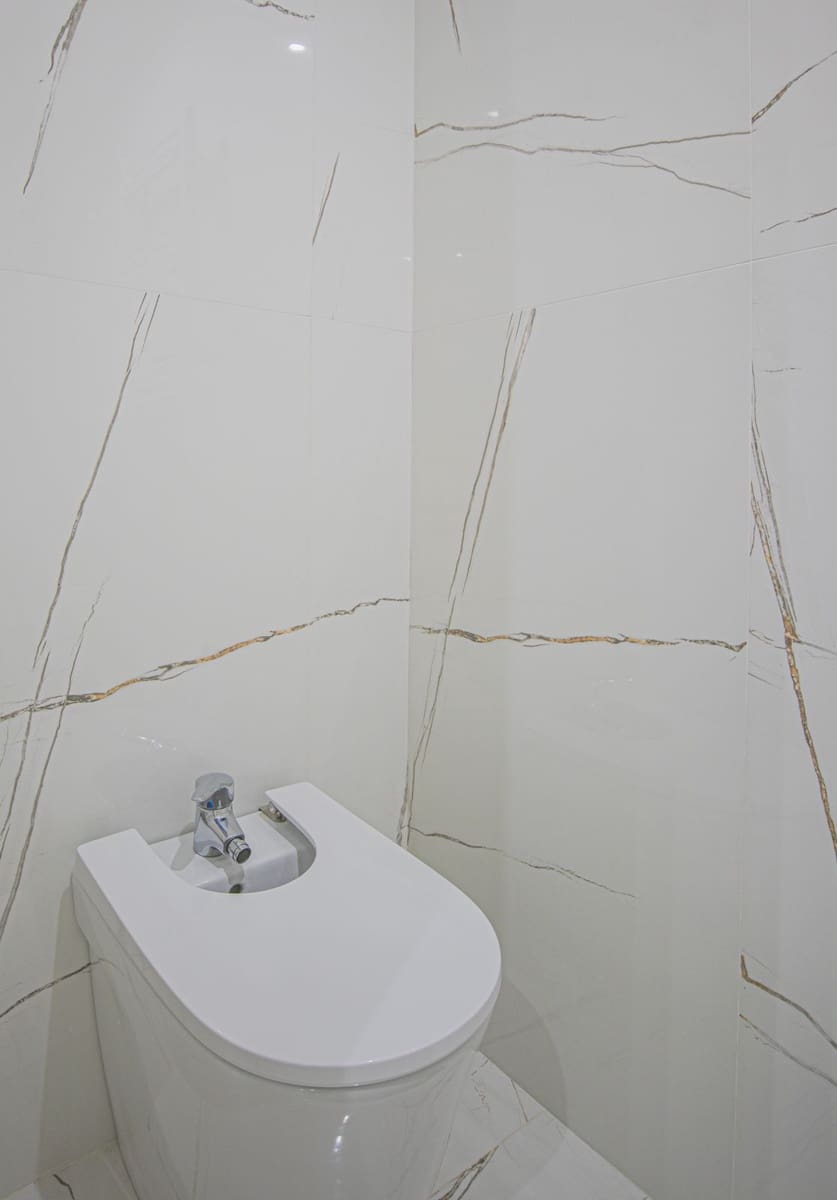 3 quarto Apartamento para venda em Estepona com piscina - 650 000 € (Ref: 9480091)