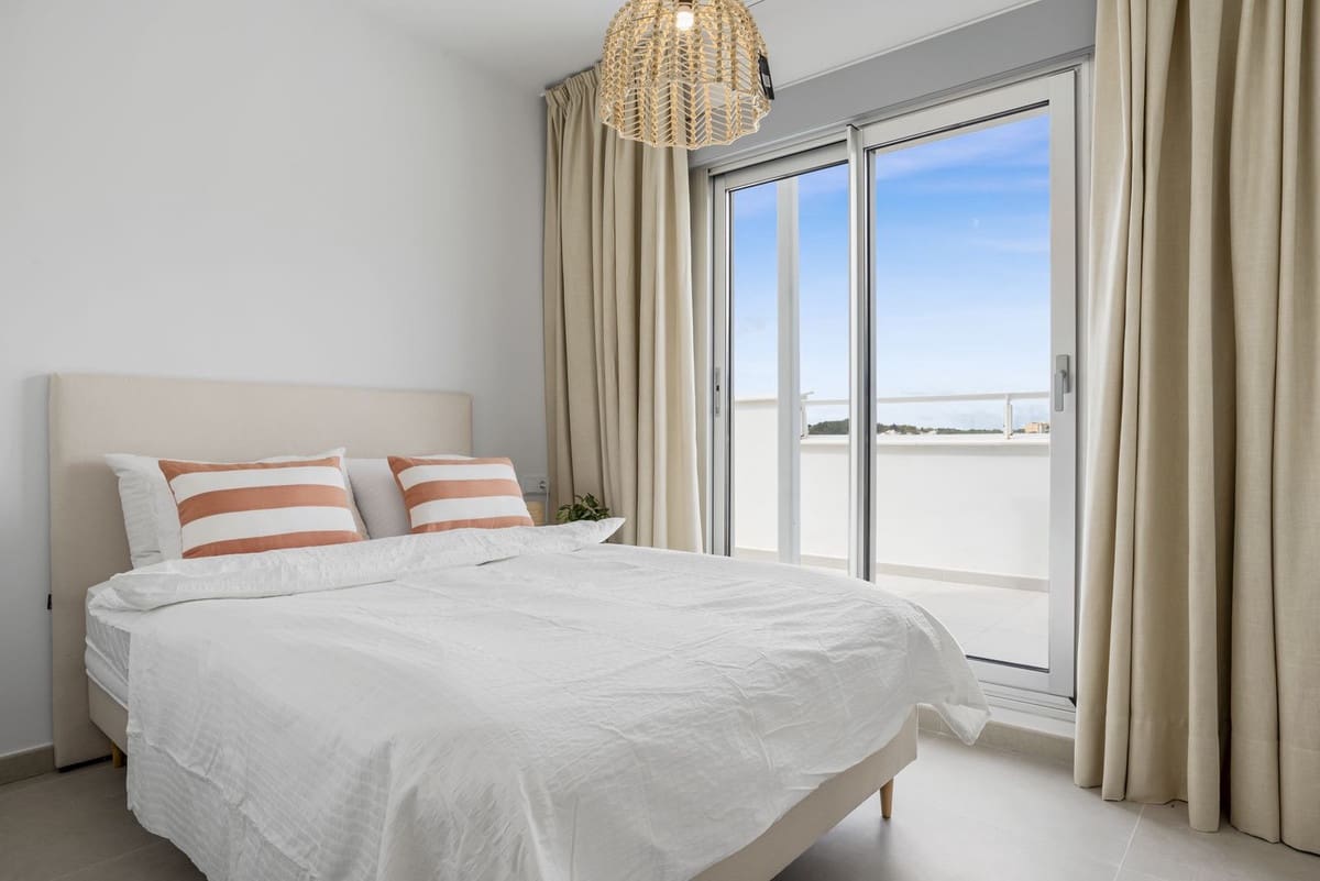 3 bedroom Penthouse for sale in Cancelada with pool - € 650,000 (Ref: 9480094)