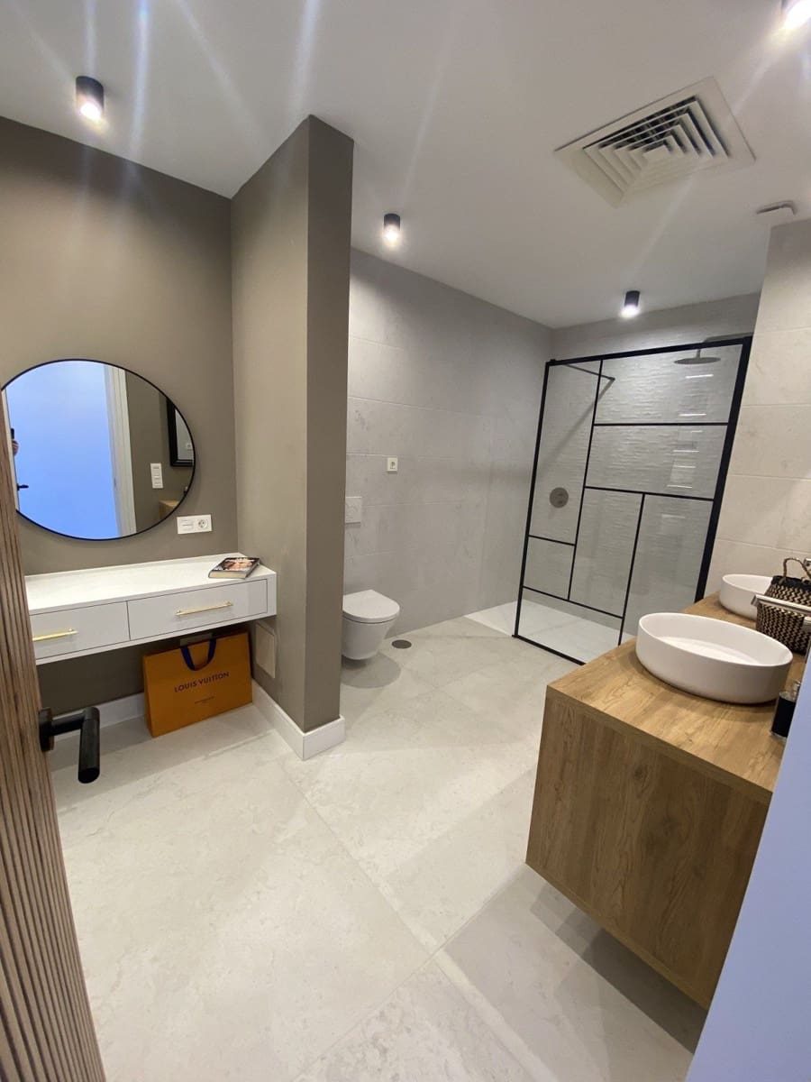 3 soveværelse Penthouse til salg i La Cala Golf med swimmingpool - € 650.000 (Ref: 9480095)