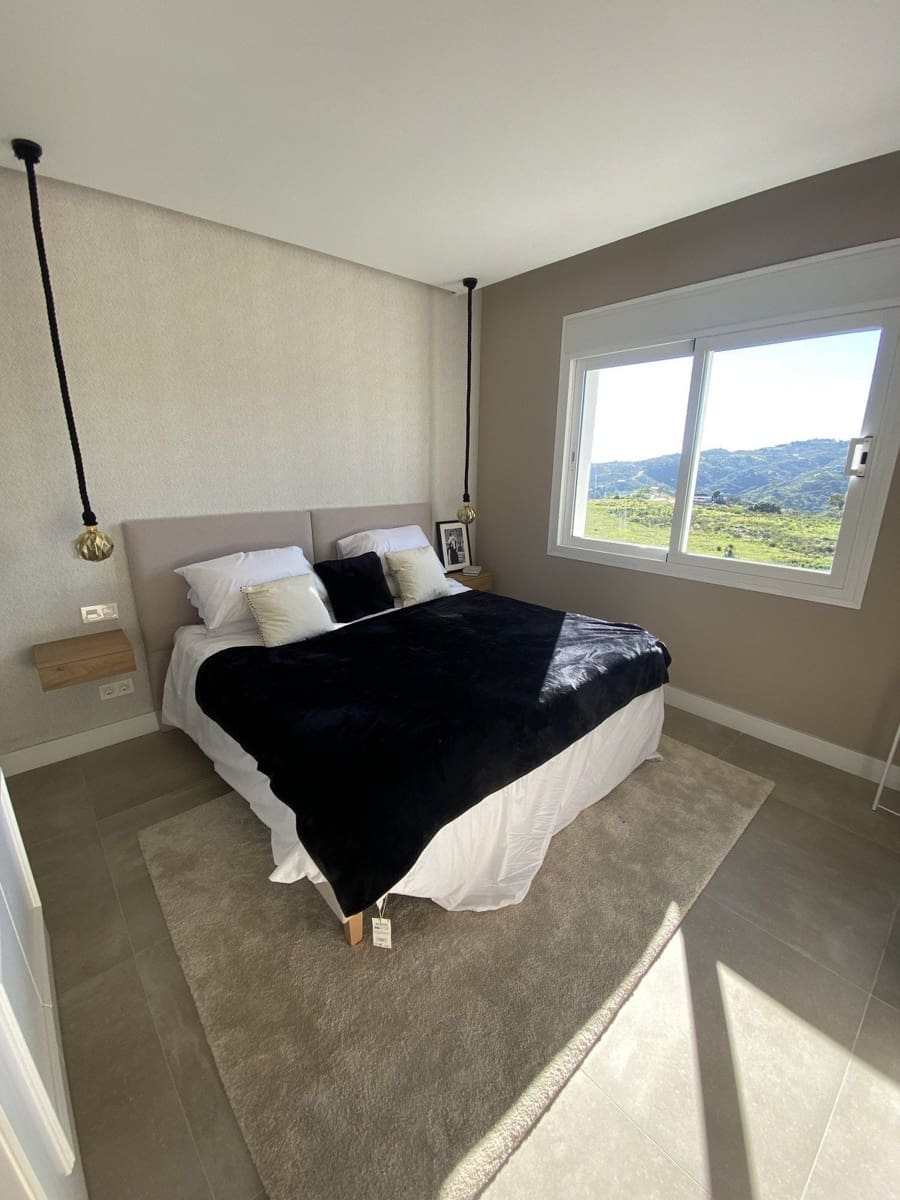 3 soveværelse Penthouse til salg i La Cala Golf med swimmingpool - € 650.000 (Ref: 9480095)