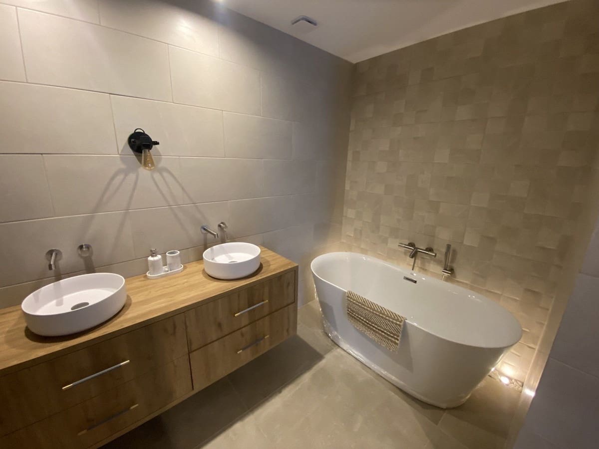 3 soveværelse Penthouse til salg i La Cala Golf med swimmingpool - € 650.000 (Ref: 9480095)