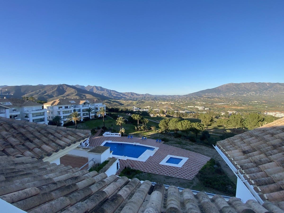 3 soveværelse Penthouse til salg i La Cala Golf med swimmingpool - € 650.000 (Ref: 9480095)