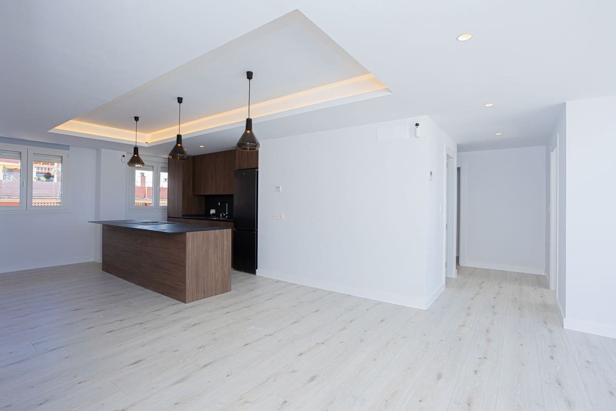 Ático de 3 habitaciones en San Pedro de Alcantara en venta con piscina garaje - 650.000 € (Ref: 9480096)