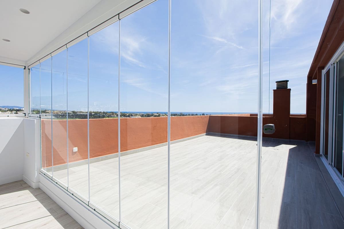 Ático de 3 habitaciones en San Pedro de Alcantara en venta con piscina garaje - 650.000 € (Ref: 9480096)